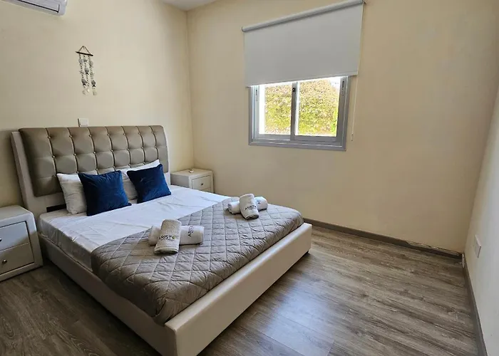 Akti 3 Bed